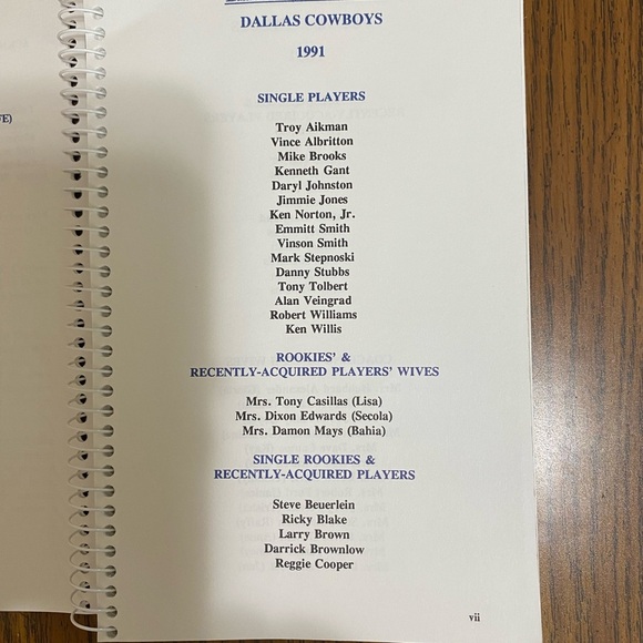 Dallas Cowboys Wives' Cookbook - Picture 7 of 10